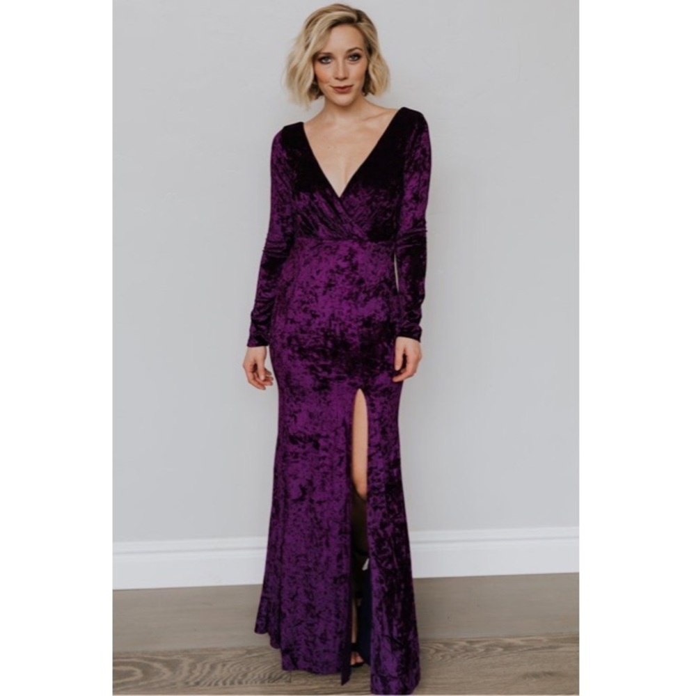 Kendall Velvet Maxi in Purple - Size Large